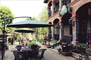 万爱情侣主题酒店