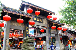 万爱情侣主题酒店