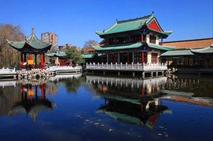 万爱情侣主题酒店