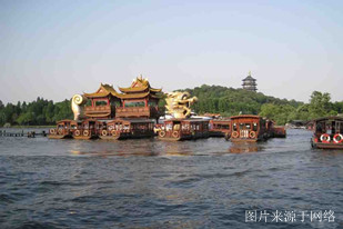 万爱情侣主题酒店